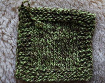 Sprout Green Ragg wool worsted yarn 3 ply from our USA farm tweed yarn