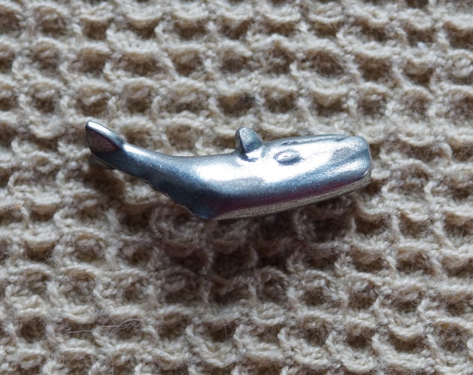 Whale button Danforth pewter vintage made in the USA