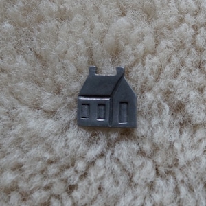 School House Danforth pewter vintage button uncirculated made in the USA