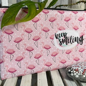Stylische Federtasche Stifttasche keep smiling rosa mit Flamingo