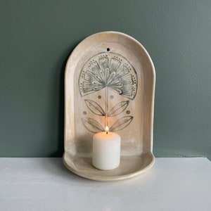 Flower candle holder, in natural and white, folk inspired, scandi home design