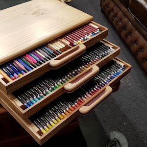Plans for 3 drawer Studio Pencil Box as seen on my YouTube channel. Metric only