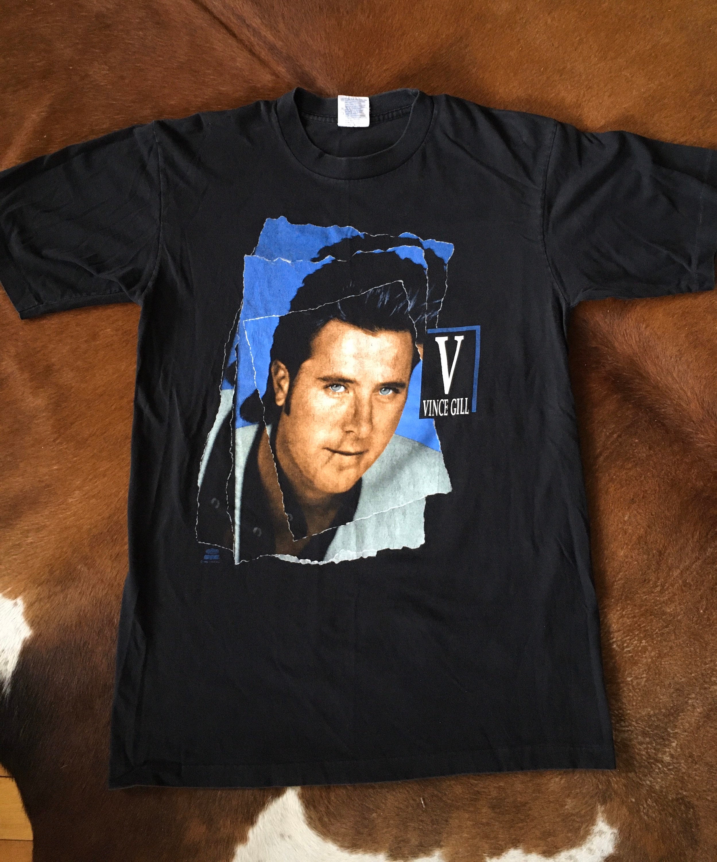 Vintage 90's Vince Gill country music t shirt country western t shirt tour t shirt concert tee black single stitch t shirt LargeXL