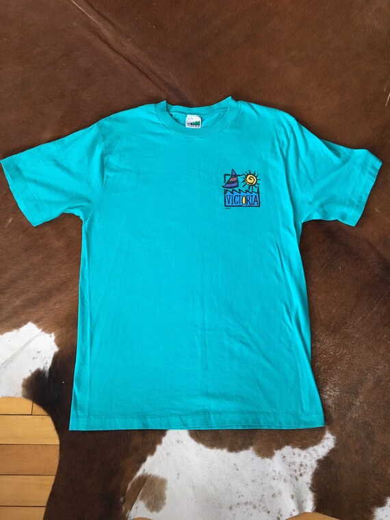 vintage victoria bc large Gem