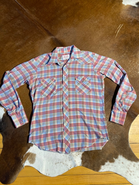 Vintage 70s 80s Wrangler Western Pearl Snap Pink Tan Blue Rockabilly Medium  Large Cowboy Shirt 