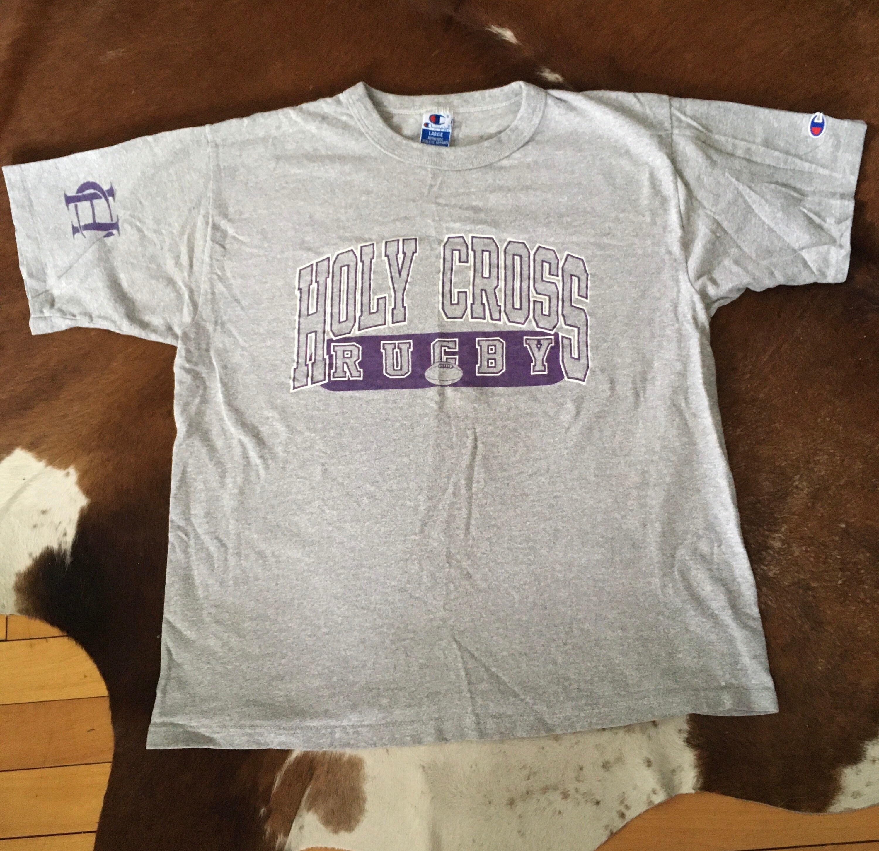 college of the holy cross sweatshirt