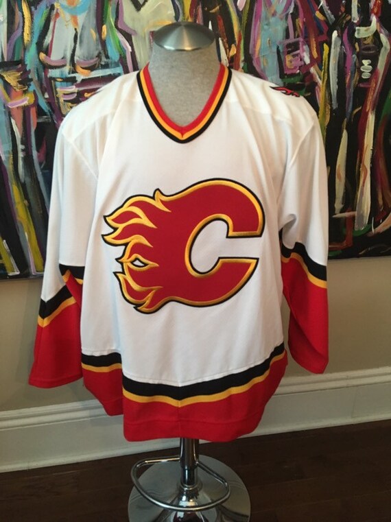 calgary flames dog jersey