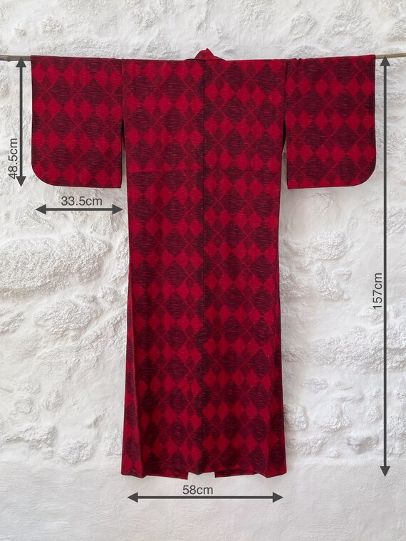 Red Wool Vintage Kimono: Diamond Pattern, Handmade in Japan View 3