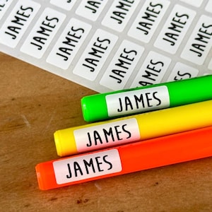 Stickers noms personnalisés imperméables BLANCS, idéaux pour les écoles, les garderies et les entreprises - Petites étiquettes personnalisées lavables au lave-vaisselle - Impression Han