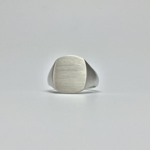 Silver Signet ring | Rectangle signet ring | Sterling silver signet ring | Unisex silver signet ring