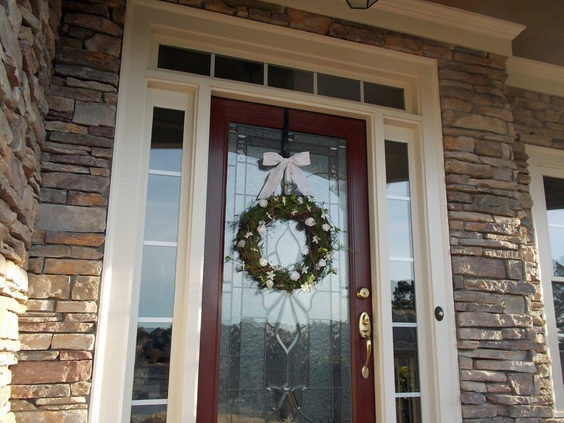 Rustic White Rose Wedding Wreath for Front or Church Door-Bridal Shower Wreath-Wedding Church Decor-Romantic Wreath