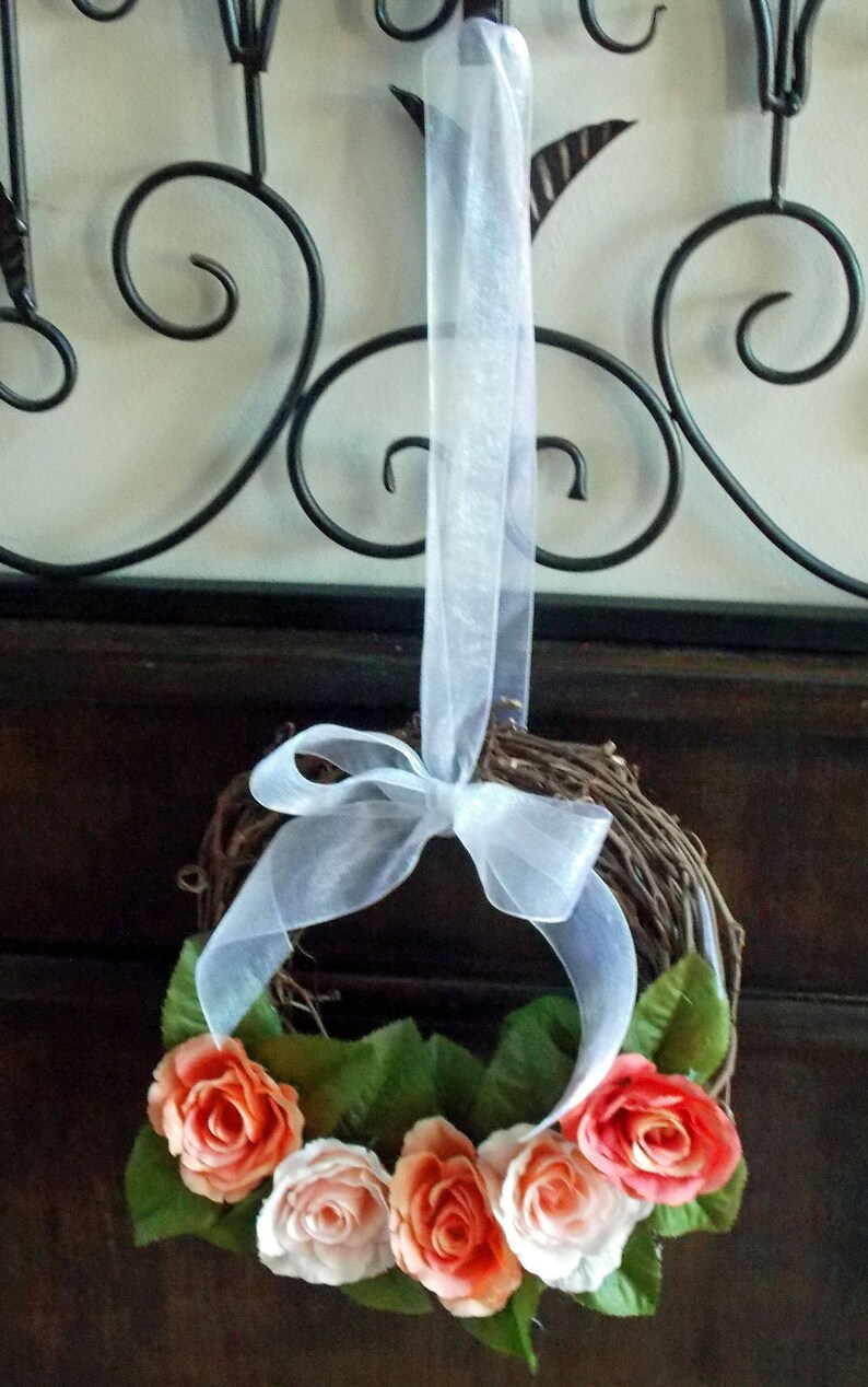 Small Rose Wreath in PeachCoral for Spring or Summer-MIni Wreath Decor-Decorative Wreath-Accent Wreath-Window Wreath-Rustic Wreath