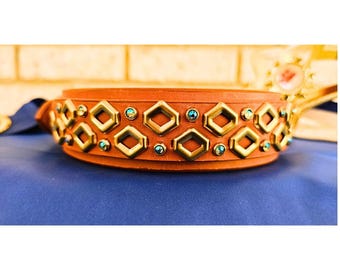 The Fame Dog Collar - Coleira de couro bege feita à mão com tachas, coleira de cachorro personalizada, coleira de cachorro personalizada, coleira de couro personalizada para cachorro