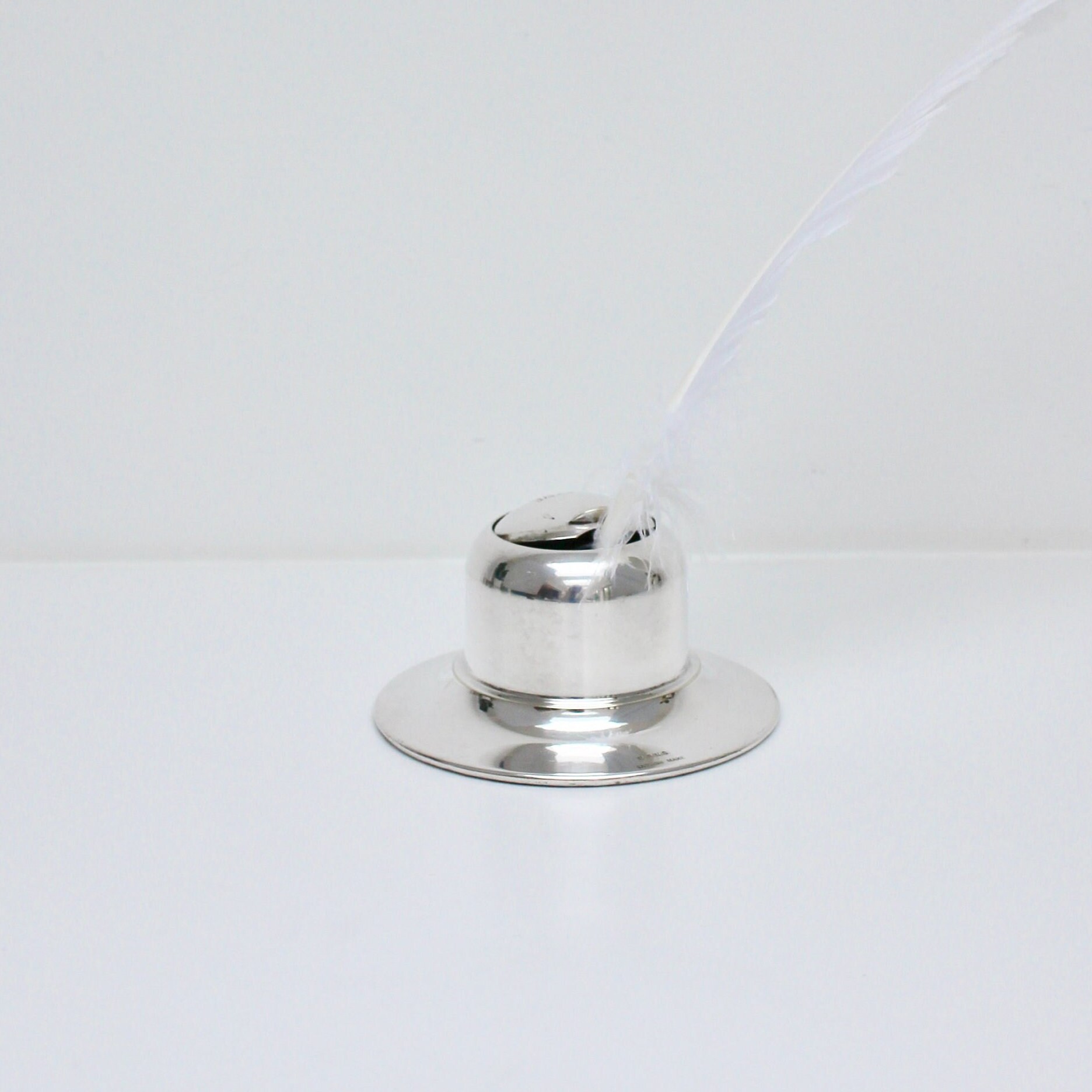 Art Deco Ships Inkwell, Unusual Eyelid Opening Inkwell - Etsy UK