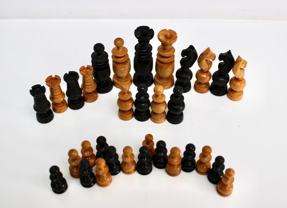 Regence Pattern Chess Set French Style Chess Pieces 