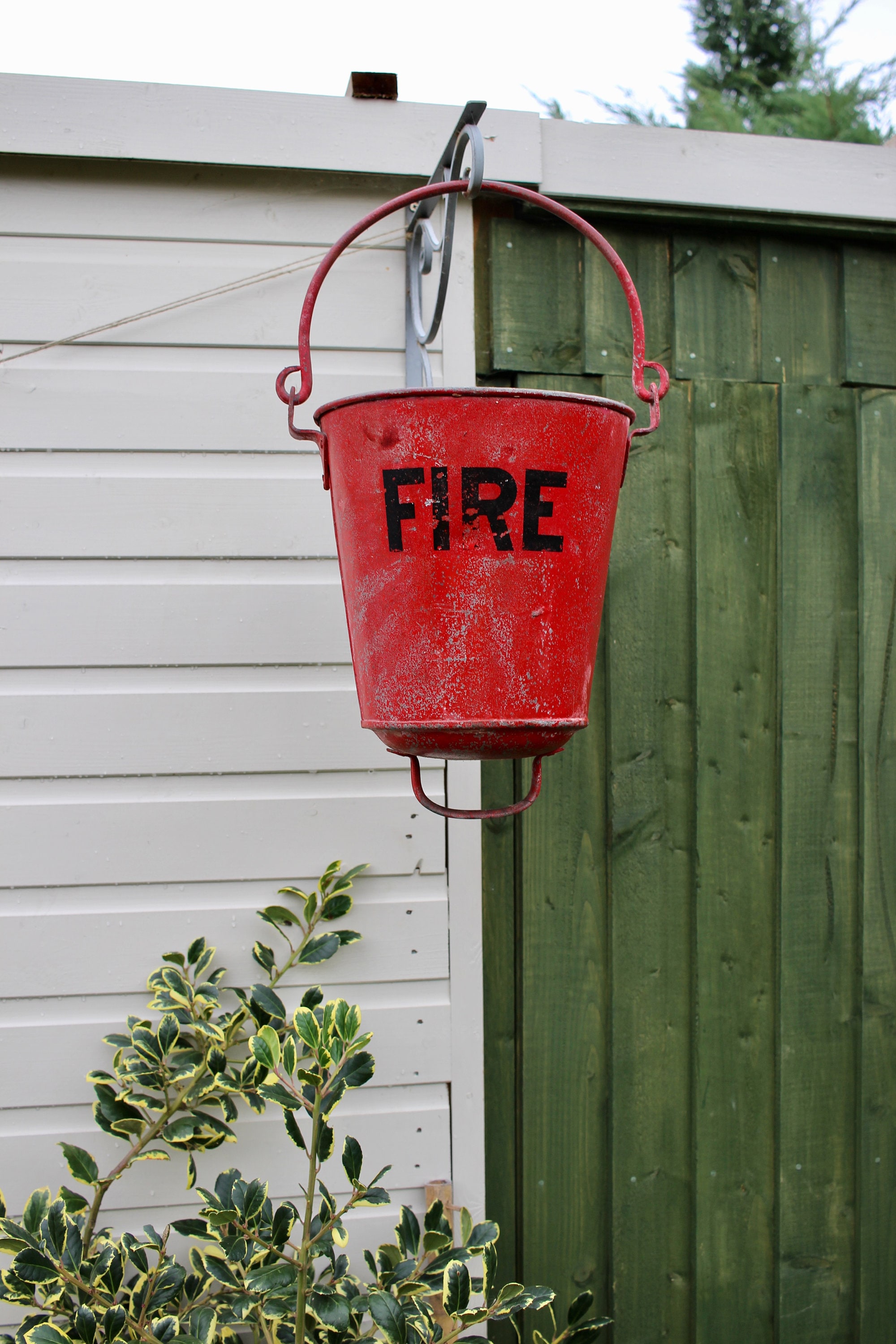 Red Round Bottom Fire Bucket Fire Kindling Flower Bucket Etsy UK