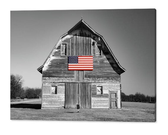 Distressed American Flag with Chris Craft Boats Tripod Lamp with High-Res Printed Shade, US/CA plug Distressed American Flag with Chris Craft Boats Tripod Lamp with High-Res Printed Shade, US/CA plug