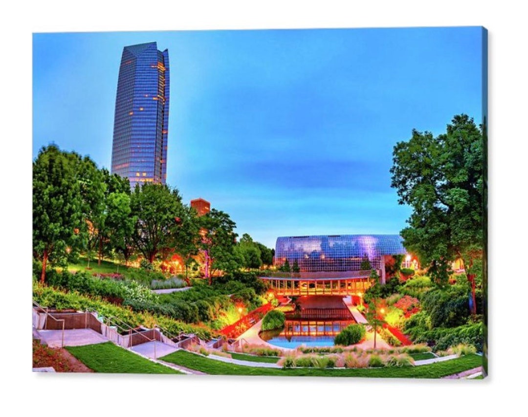 Oklahoma City, Crystal Bridge, Botanical Gardens, Devon Tower
