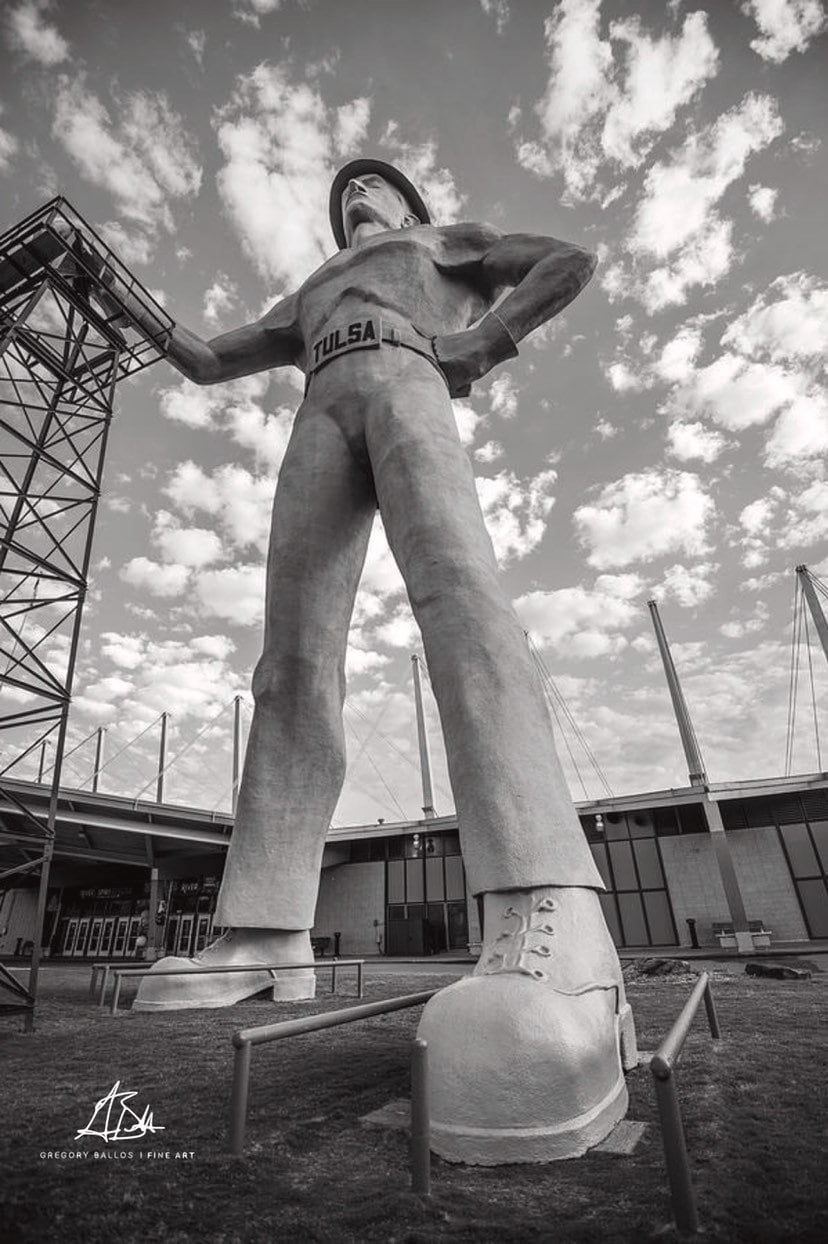 Tulsa Driller Print Tulsa Oklahoma Driller Tulsa Statue | Etsy