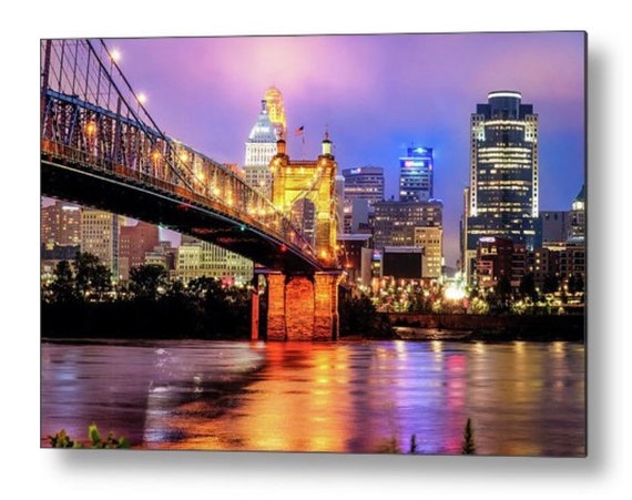 CANVAS OR PRINT WALL ART Winter in Cincinnati