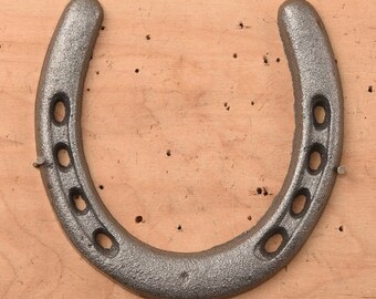 Yuezoloz Lucky Horseshoe Black,Cast Iron Horseshoe Wall Decor
