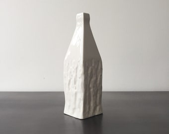 Vintage Sgrafo Modern Vase // Tree Bark Texture // White Porcelain // Square Shape // West German Ceramic // Peter Müller // Minimalist