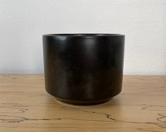 Mid Century Gainey Ceramic Planter C-6 | Matte Black Glaze | Indoor Plant Pot Undrilled | California American Modern