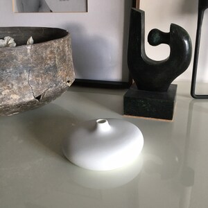 Vintage Biomorphic Squat Short Vase // Matte White Bisque Porcelain // German Modern Design // ASA Sgrafo Germany // Fat Lava Interest