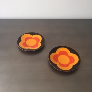 Mid Century Enamelled Flower Dishes // De Passillé Sylvestre // Modernist Pin Trinket Dish // Black Red Orange // Canadian Modern Design afbeelding 4