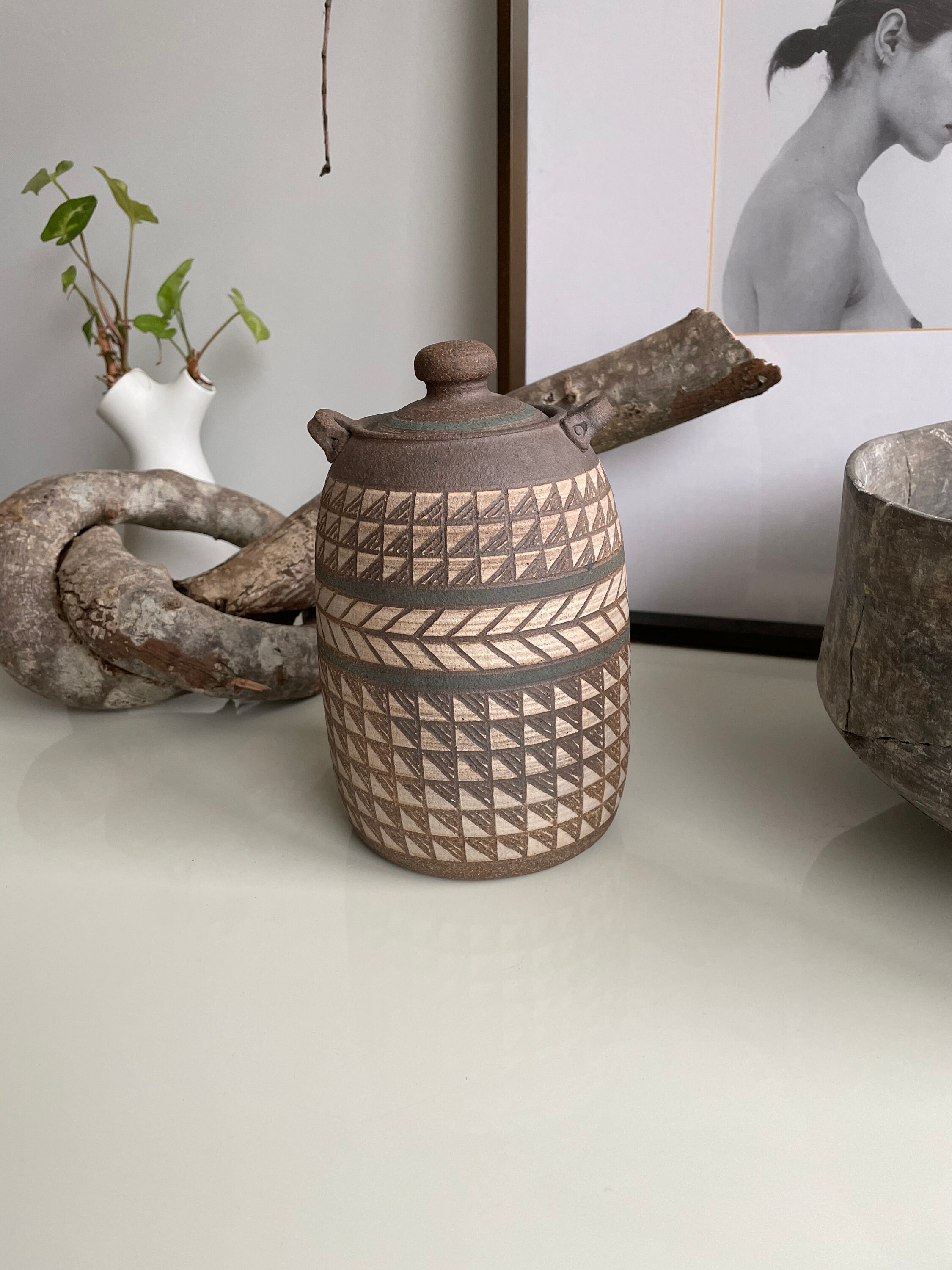 Vintage Judy darby Darbyshire Ceramic Lidded Pot Arizona Studio Pottery