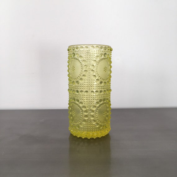 Mid Century Riihimaki Lasi Uranium Glass Vase // Nanny Still Mid Century Riihimaki Lasi Uranium Glass Vase // Nanny Still