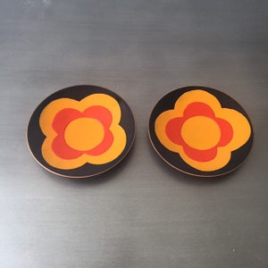 Mid Century Enamelled Flower Dishes // De Passillé Sylvestre // Modernist Pin Trinket Dish // Black Red Orange // Canadian Modern Design afbeelding 3