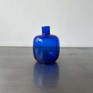 Vintage Blenko Bottle Vase #6424 | Joel Meyers | Cobalt Blue Glass | American Mid Century USA Modern Design