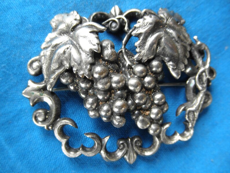 Vintage Silver Berries Brooch Ladies pin Collectible jewelry 1950's Grapes Design image 1