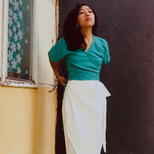 Custom Organic Cotton Wrap Blouses Wraparound Blouse Wrap Crop Top Wrap Tank Top Bubbles Gauze Cotton Wrap Top For Summer (Hole Loop beside)