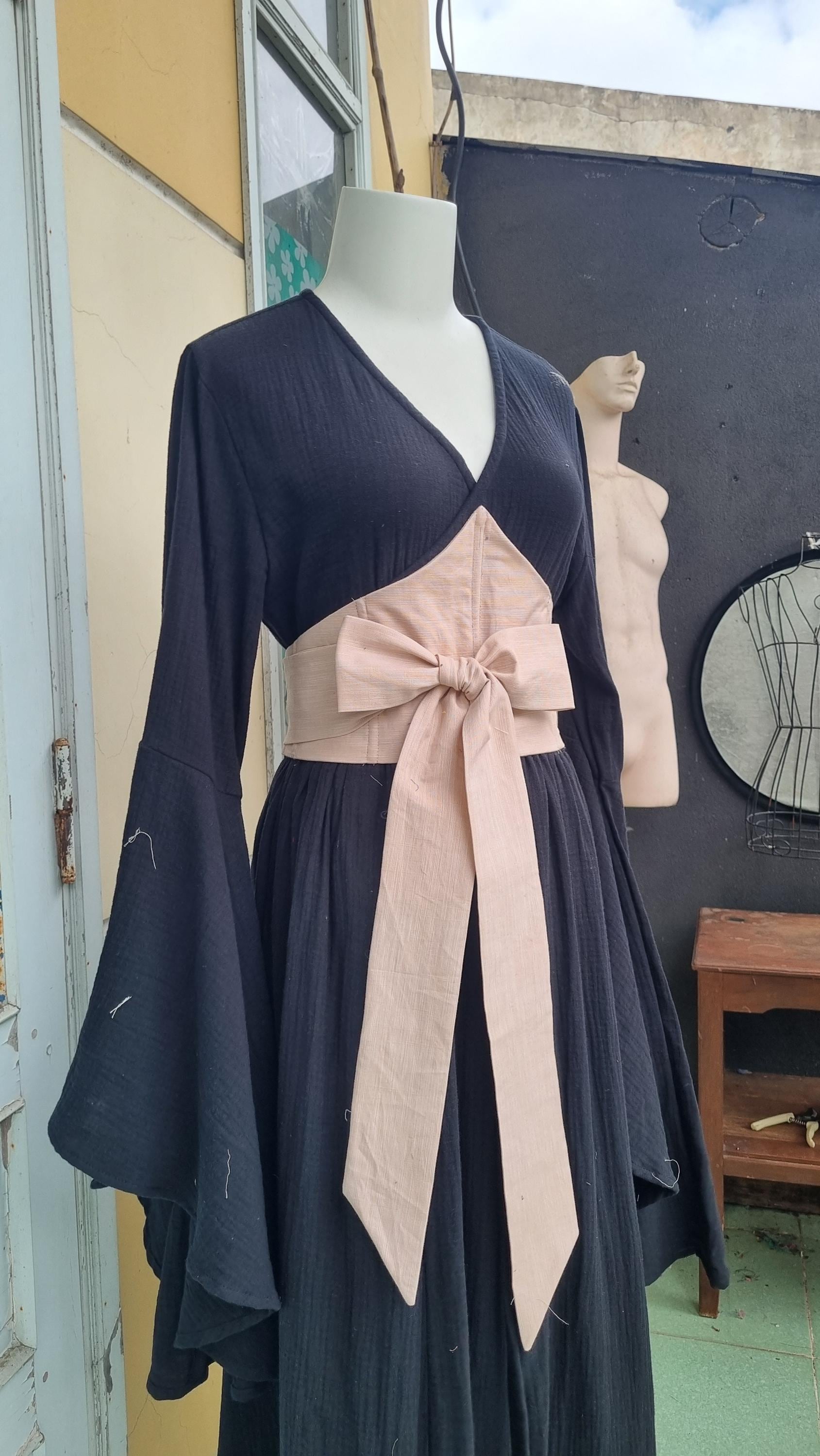 Natural Linen Corset Waist Belt, Vintage Wrap Curve Shape Cincher Band