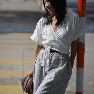 Customize Ways Linen Crop Top Wraparound Blouse Wrap Crop Top Linen Linen Tank Top Linen Wrap Top Flexible Linen Wrap Blouse