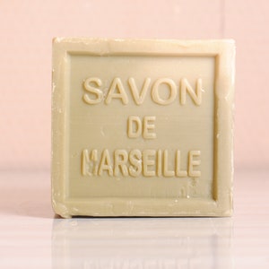 Savon de Marseille ,soin de la peau,lavage à la main,détachant