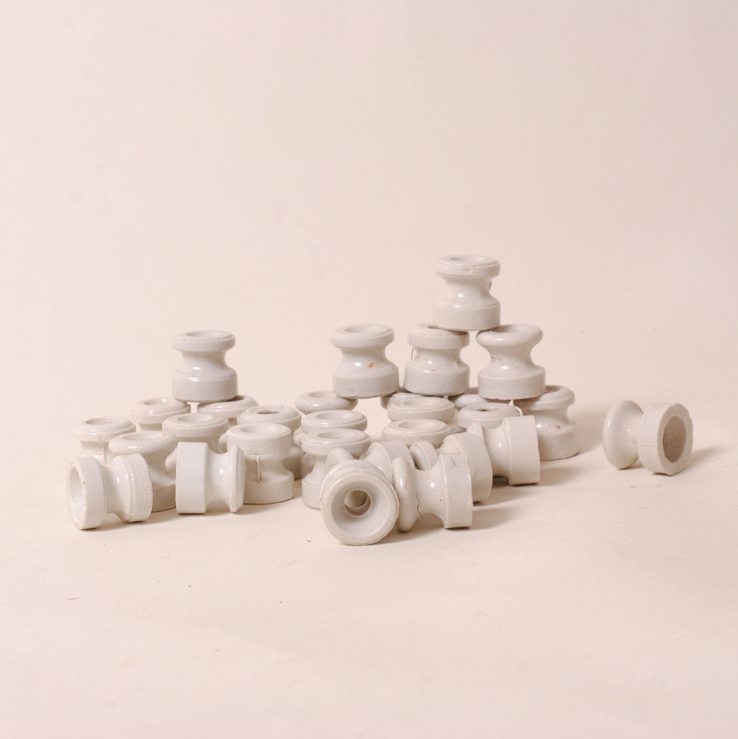 15 Isolants En Porcelaine