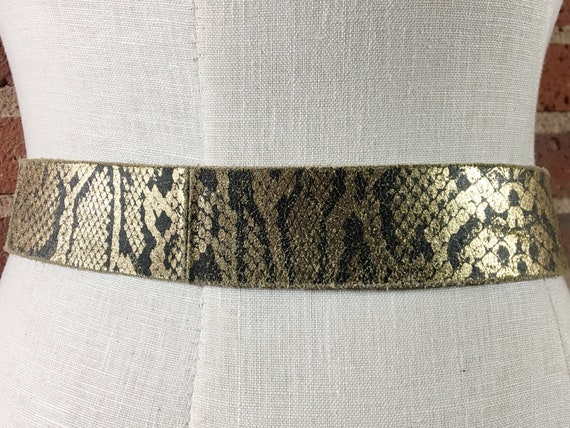 DISTRESSED faux Reptile Skin Print faded Gold Bla… - image 4