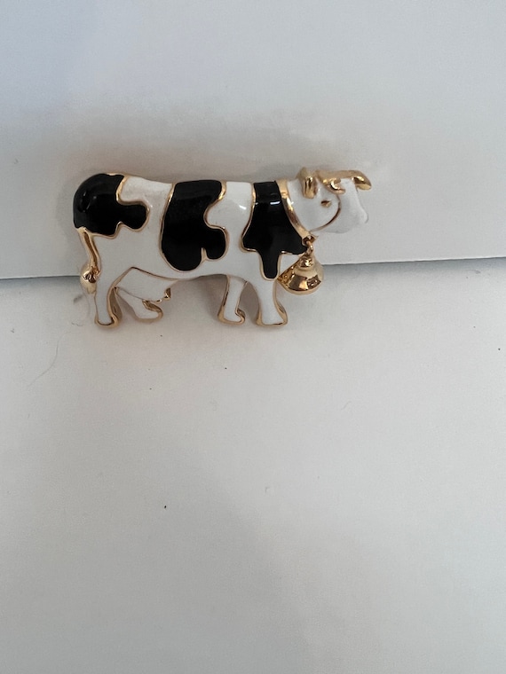 Vintage Enamel Adorable Cow Black/White Goldtone … - image 2