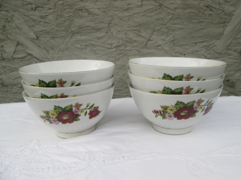 gold bottom bowls made in china Military girl nude