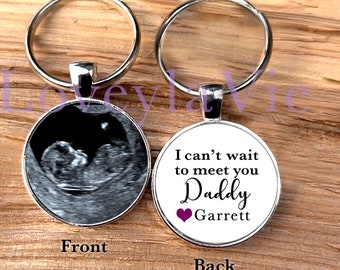 Ultrasound photo keychain for dad, Gift for new father, new pregnancy, birth announcement, Sonogram for Daddy, Picture Keychain