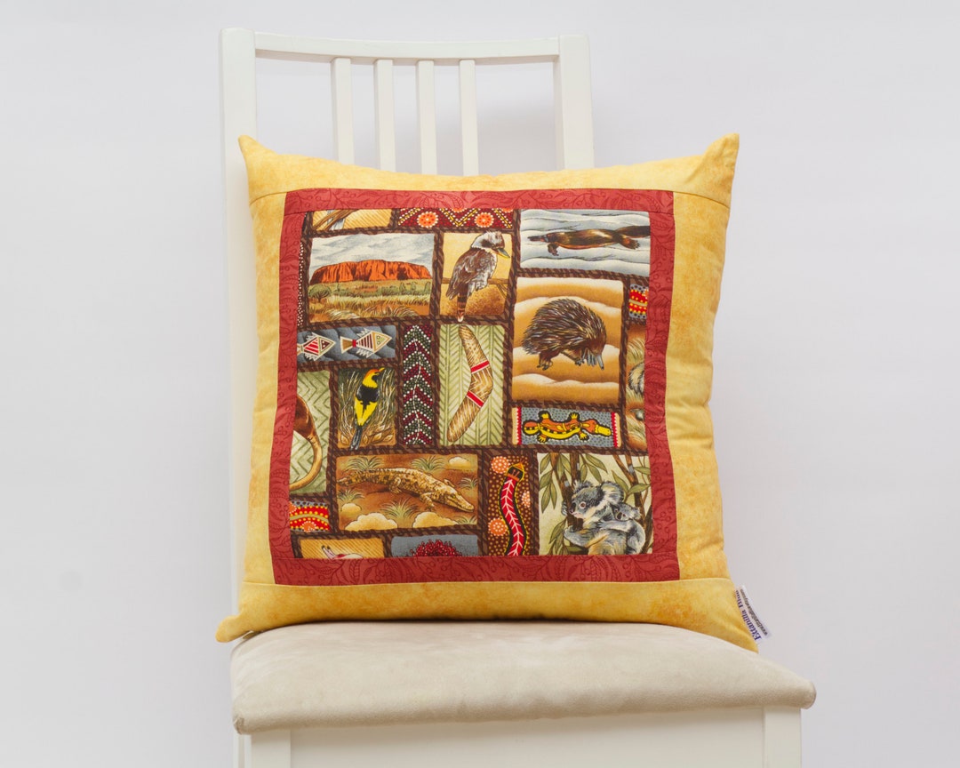 Australian Cushion Cover Souvenir Gift for Overseas Visitor Ayers Rock