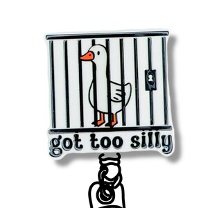 Funny Goose Badge Reel: Silly ID Holder, Nurse/Teacher Gift