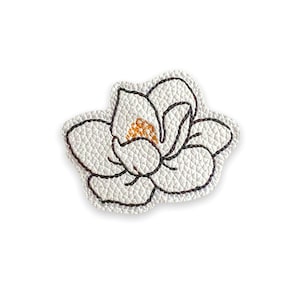 Magnolia Floral Badge Reel: Retractable Nurse ID Clip