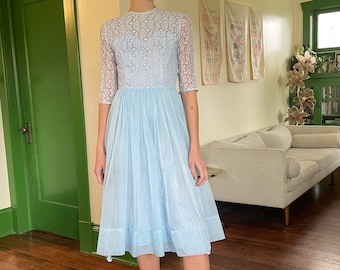 1950s Baby Blue Lace and Chiffon Dress with Sheer Bodice, Sweetheart Neckline and Full Skirt size XS