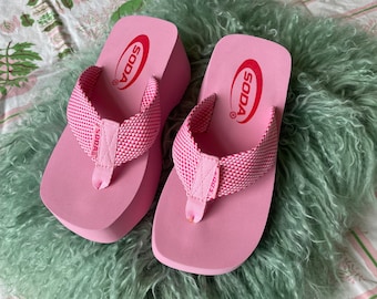 DEADSTOCK 2000s Bubblegum Pink Soda Platform KIDS Flip Flops Multiple Sizes