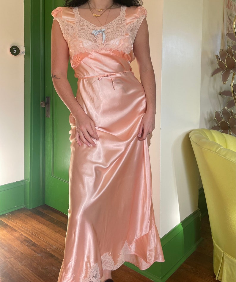 1940s Pink Satin Cap Sleeve Slip Dress With Lace and Blue Bow Etsy