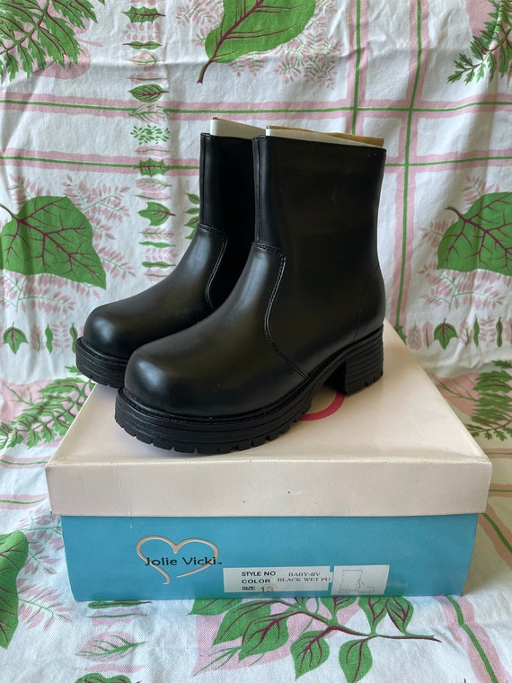 DEADSTOCK 2000s Black Platform Leather KIDS Boots Multiple